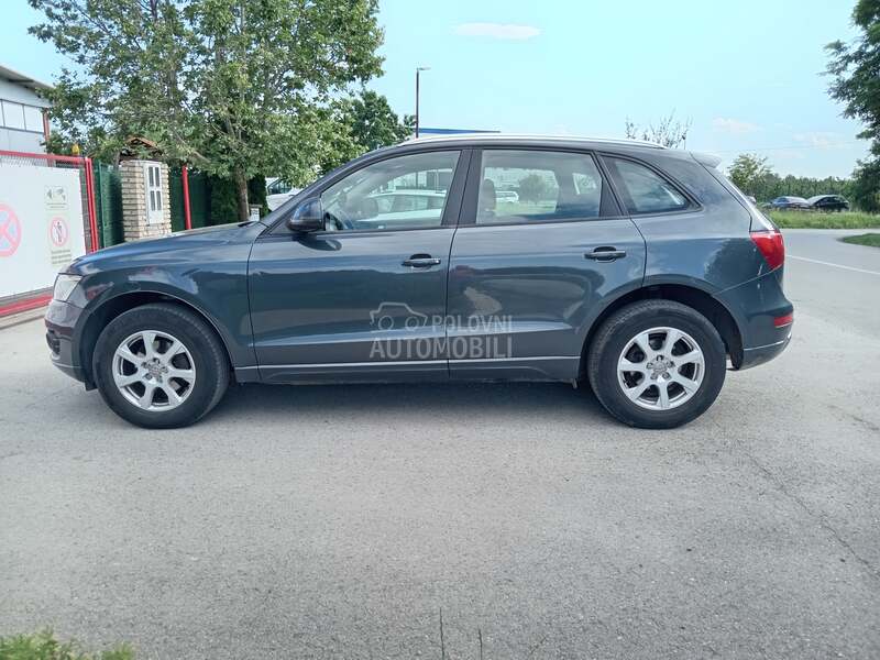 Audi Q5 2009 photo 3