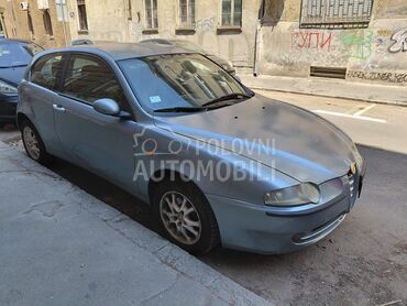 Alfa Romeo 147 1.9 jtd 8v, 1.300 €, 2004. Hečbek, Dizel | 1910 cm3, 200.000 km, 85kW (116 KS), Manuelni 5 brzina, 2/3 vrata, 5 sedišta, Beograd