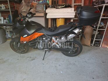 KTM 990 SMT, 4.500 €, 2010. , 1000 cm3, 49.000 km, 85kW (116 KS), Supermoto, Ripanj