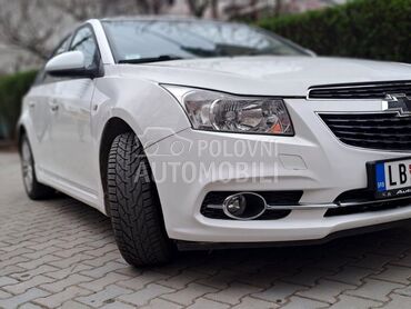 Chevrolet Cruze 1.6, 4.900 €, 2013. Limuzina, Benzin | 1598 cm3, 263.000 km, 91kW (124 KS), Manuelni 5 brzina, 4/5 vrata, 5 sedišta, Lebane