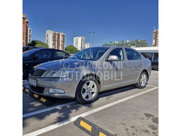Škoda Octavia 1.9 TDI, 5.500 €, 2010. Limuzina, Dizel | 1896 cm3, 272.350 km, 77kW (105 KS), Manuelni 5 brzina, 4/5 vrata, 5 sedišta, Smederevska Palanka