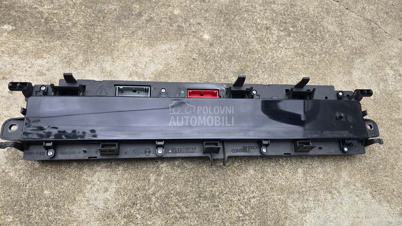 Kilometar sat Displej za Renault Scenic - 8200461294
