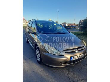 Peugeot 307, 1.700 €, 2004. Karavan, Benzin | 1587 cm3, 225.000 km, 81kW (110 KS), Manuelni 5 brzina, 4/5 vrata, 7 sedišta, Beograd