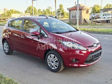 Ford Fiesta 1.2b, 3.600 €, 2009. Hečbek, Benzin | 1242 cm3, 177.000 km, 55kW (75 KS), Manuelni 5 brzina, 4/5 vrata, 5 sedišta, Novi Sad