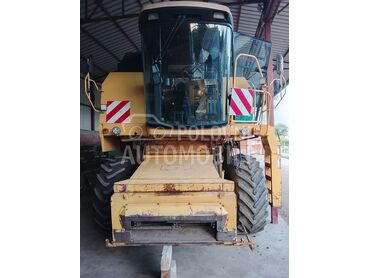 New Holland TC56, 25.000 €, 1994. , Standardni kombajn, 154kW (210 KS), Ratarstvo, Batajnica