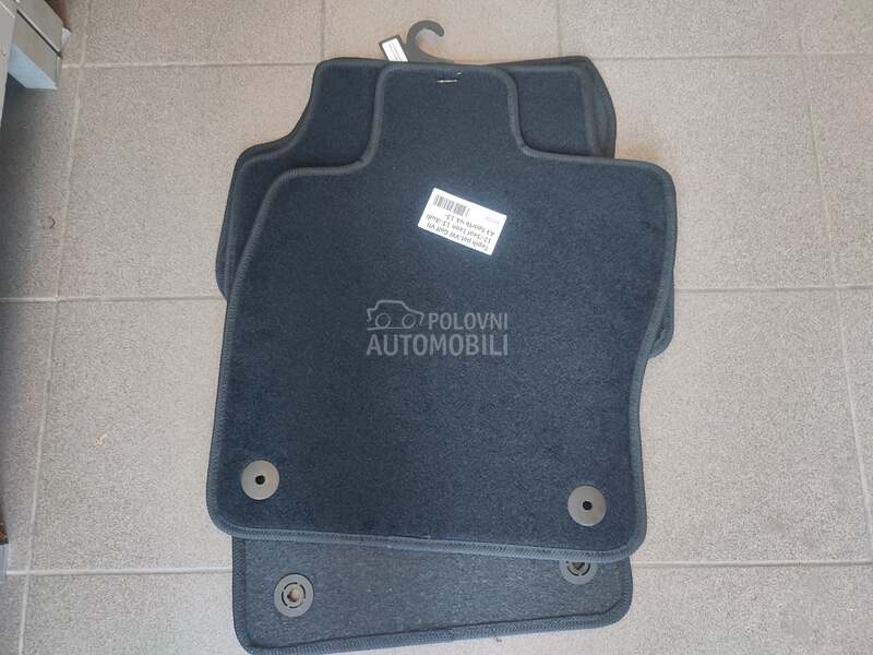 Tepih patosnice za Volkswagen Golf 7, Golf 8