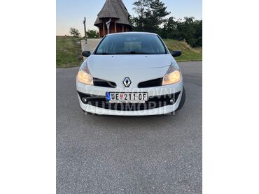 Renault Clio 1.2, 2.650 €, 2008. Hečbek, Benzin | 1149 cm3, 196.000 km, 74kW (101 KS), Manuelni 5 brzina, 2/3 vrata, 5 sedišta, Čajetina