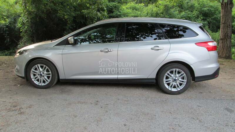 Ford Focus 2012 photo 4