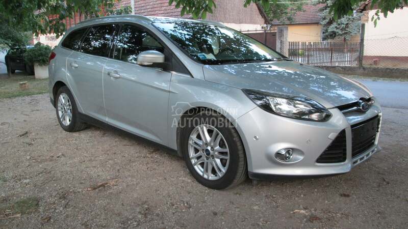 Ford Focus 2012 photo 3