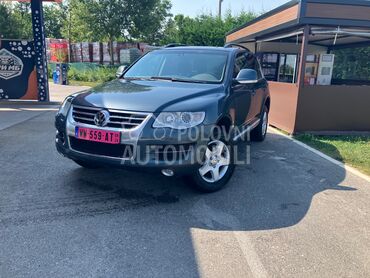 Volkswagen Touareg, 3.800 €, 2007. Džip/SUV, Dizel | 2461 cm3, 327.000 km, 128kW (174 KS), Automatski / poluautomatski, 4/5 vrata, 5 sedišta, Beograd
