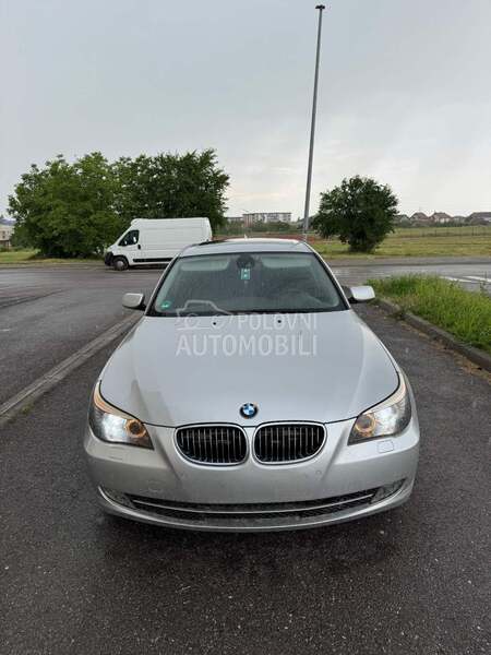 BMW 525 2009 E61 - kompletan auto u delovima