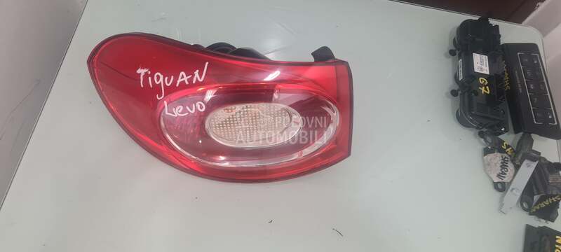 Stop lampa za Volkswagen Tiguan od 2008. do 2012. god. - 5N09455Q95H
