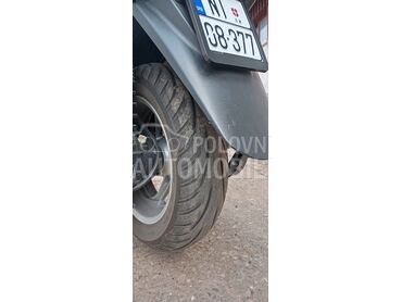 Yamaha Majesty 400, 2.000 €, 2004. , 400 cm3, 35.000 km, 25kW (34 KS), Scooter, Niš