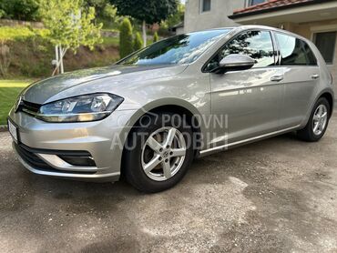 Volkswagen Golf 7 TSI, 14.450 €, 2018. Hečbek, Benzin | 999 cm3, 74.000 km, 81kW (110 KS), Manuelni 6 brzina, 4/5 vrata, 5 sedišta, Niš