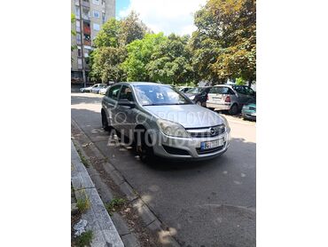 Opel Astra H, 2.100 €, 2007. Hečbek, Benzin | 1364 cm3, 188.000 km, 66kW (90 KS), Manuelni 5 brzina, 4/5 vrata, 5 sedišta, Novi Beograd