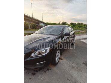 Volvo V60 kinetic, 7.990 €, 2015. Karavan, Dizel | 1969 cm3, 245.000 km, 133kW (181 KS), Manuelni 6 brzina, 4/5 vrata, 5 sedišta, Kragujevac