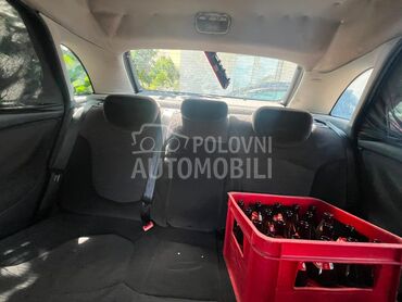Citroen C5 1.6 hdi, 800 €, 2007. Limuzina, Dizel | 1560 cm3, 250.000 km, 80kW (109 KS), Manuelni 5 brzina, 4/5 vrata, 5 sedišta, Obrenovac