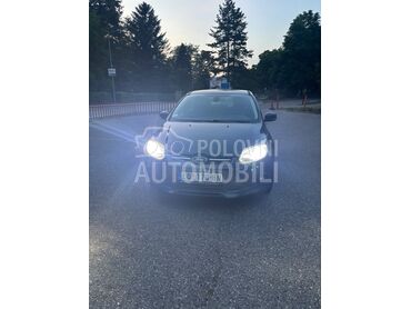 Ford Focus 1.6 TDCI, 5.700 €, 2014. Limuzina, Dizel | 1560 cm3, 266.432 km, 85kW (116 KS), Manuelni 6 brzina, 4/5 vrata, 5 sedišta, Mali Zvornik