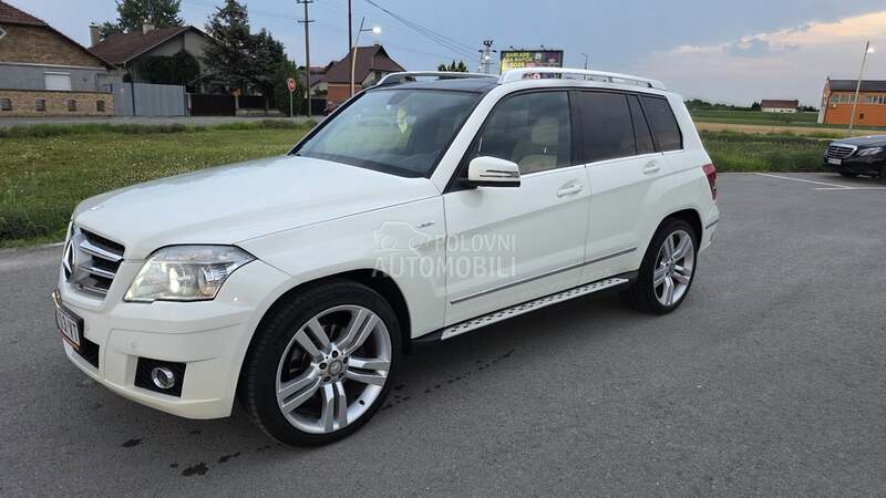Mercedes-Benz Glk 320 2010 photo 2