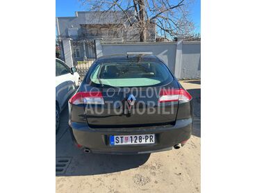 Renault Laguna (može zamena), 3.800 €, 2008. Limuzina, Dizel | 1995 cm3, 295.822 km, 110kW (150 KS), Automatski / poluautomatski, 4/5 vrata, 5 sedišta, Golubinci