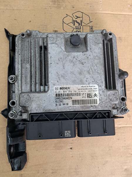 ECU motorni racunar za Citroen Berlingo, C4, C4 Grand SpaceTourer ... od 2018. do 2026. god. - 9832694480
