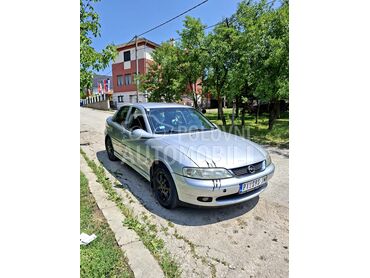 Opel Vectra B 2.0dti (može zamena), 1.600 €, 2002. Limuzina, Dizel | 1994 cm3, 299.850 km, 74kW (101 KS), Manuelni 5 brzina, 4/5 vrata, 5 sedišta, Babušnica
