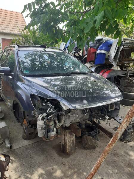 Ford Focus - kompletan auto u delovima
