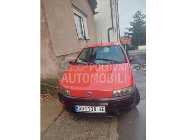 Fiat Punto 1.2, 600 €, 2000. Hečbek, Benzin | 1242 cm3, 138.451 km, 44kW (60 KS), Manuelni 5 brzina, 2/3 vrata, 5 sedišta, Smederevo