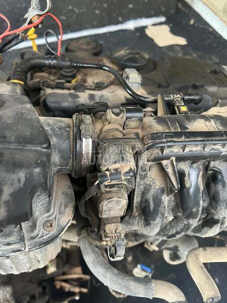 1.1 klapna gasa za Citroen Saxo