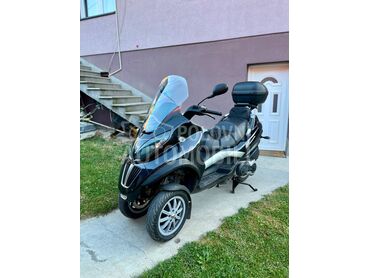 Piaggio Mp3 400 B kategorija, 3.499 €, 2009. , 400 cm3, 37.900 km, 25kW (34 KS), Scooter, Lazarevac