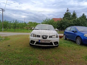 Seat Ibiza, 1.900 €, 2008. Hečbek, Benzin | 1390 cm3, 266.000 km, 63kW (86 KS), Manuelni 5 brzina, 4/5 vrata, 5 sedišta, Vladimirovac