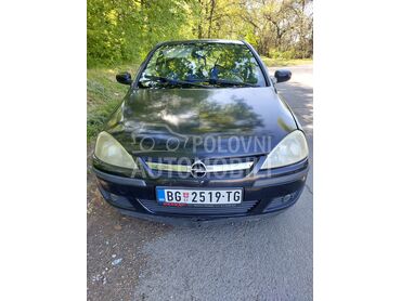 Opel Corsa C, 1.100 €, 2005. Hečbek, Benzin | 1199 cm3, 201.286 km, 55kW (75 KS), Manuelni 5 brzina, 2/3 vrata, 5 sedišta, Beograd