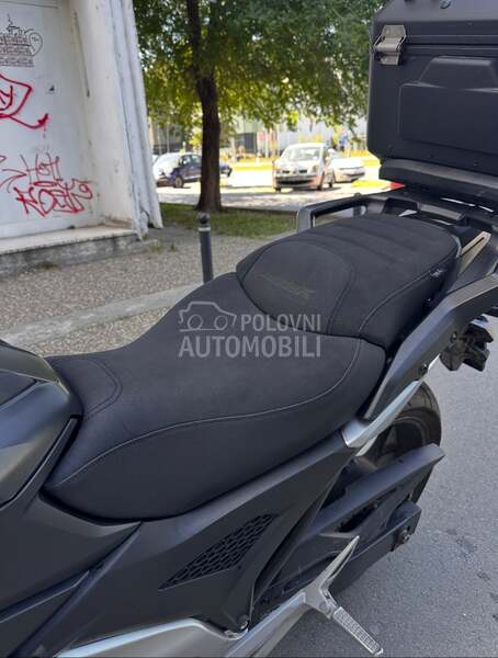 Komfort sediste NC750 Lowland