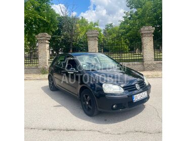 Volkswagen Golf 5 H (može zamena), 2.700 €, 2005. Hečbek, Benzin | 1390 cm3, 256.000 km, 55kW (75 KS), Manuelni 5 brzina, 4/5 vrata, 5 sedišta, Subotica