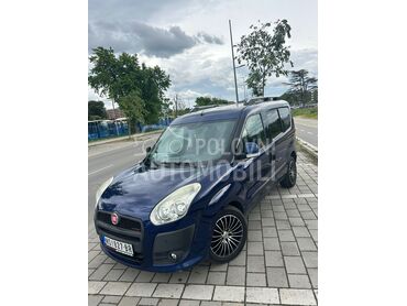 Fiat Doblo, 6.000 €, 2010. Monovolumen (MiniVan), Dizel | 1598 cm3, 194.000 km, 77kW (105 KS), Manuelni 6 brzina, 4/5 vrata, 5 sedišta, Novi Sad