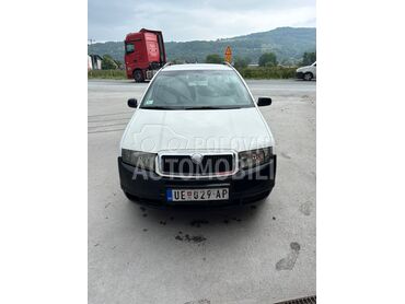 Škoda Fabia, 950 €, 2003. Karavan, Benzin | 1198 cm3, 280.000 km, 47kW (64 KS), Manuelni 5 brzina, 4/5 vrata, 5 sedišta, Arilje