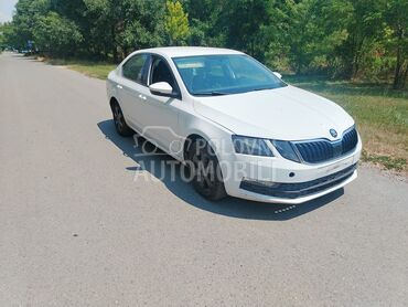 Škoda Octavia, 4.400 €, 2017. Hečbek, Dizel | 1598 cm3, 209.367 km, 66kW (90 KS), Manuelni 5 brzina, 4/5 vrata, 5 sedišta, Beograd