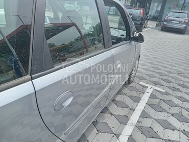 Opel Meriva cdti (može zamena), 1.500 €, 2004. Hečbek, Dizel | 1700 cm3, 151.000 km, 74kW (101 KS), Manuelni 5 brzina, 4/5 vrata, 5 sedišta, Čačak