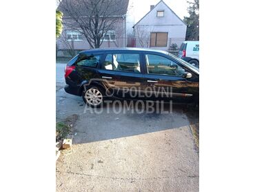 Renault Laguna 1.9 Dci, 1.400 €, 2003. Karavan, Dizel | 1870 cm3, 266.000 km, 88kW (120 KS), Manuelni 6 brzina, 4/5 vrata, 5 sedišta, Stara Pazova