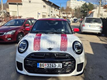 MINI Cooper S jcw, 38.500 €, 2024. Hečbek, Benzin | 1998 cm3, 6.950 km, 150kW (204 KS), Automatski / poluautomatski, 2/3 vrata, 4 sedišta, Beograd