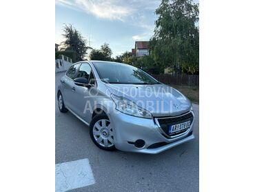 Peugeot 208 (može zamena), 5.300 €, 2013. Hečbek, Dizel | 1397 cm3, 219.000 km, 50kW (68 KS), Manuelni 5 brzina, 4/5 vrata, 5 sedišta, Aranđelovac