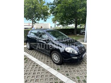 Fiat Grande Punto, 5.400 €, 2018. Hečbek, Benzin | 1232 cm3, 144.000 km, 51kW (69 KS), Manuelni 5 brzina, 4/5 vrata, 5 sedišta, Kragujevac