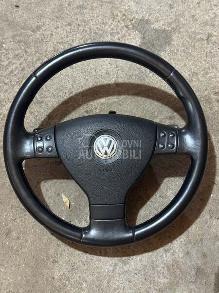 Multifunkcionalni volan sa 3 kraka za Volkswagen Caddy, EOS, Fox ...