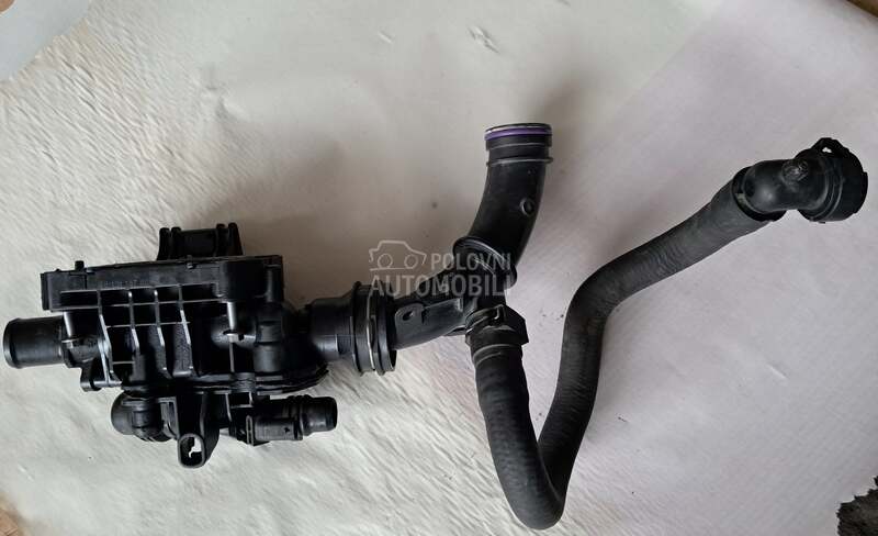 kuciste termostata sa termostatom za Opel Astra K, Combo, Corsa F ... od 2018. do 2026. god. - 9812113780