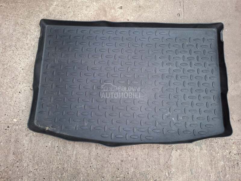 kadica gepeka za Toyota Yaris od 2014. do 2020. god.