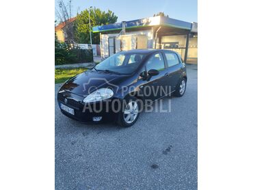 Fiat Grande Punto Grande Punto 1.4 8v (može zamena), 2.350 €, 2006. Hečbek, Benzin + Gas (TNG) | 1400 cm3, 296.000 km, 55kW (75 KS), Manuelni 5 brzina, 4/5 vrata, 5 sedišta, Čačak