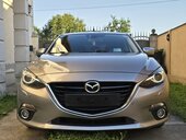 Mazda 3 Skyactive Revolution