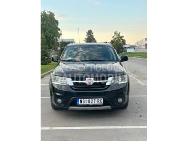 Fiat Freemont 2.0 mjet, 7.500 €, 2011. Džip/SUV, Dizel | 1998 cm3, 215.600 km, 125kW (170 KS), Manuelni 6 brzina, 4/5 vrata, 7 sedišta, Novi Sad