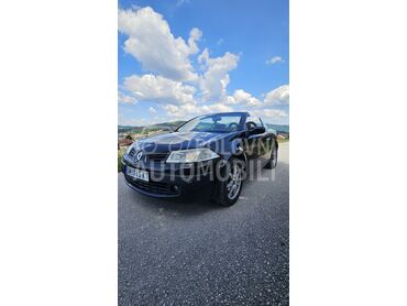 Renault Megane 2.0, 2.800 €, 2006. Kabriolet/Roadster, Benzin | 1998 cm3, 296.000 km, 99kW (135 KS), Manuelni 6 brzina, 2/3 vrata, 4 sedišta, Gornji Milanovac