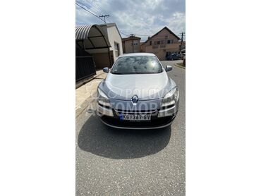 Renault Megane, 4.850 €, 2012. Hečbek, Dizel | 1461 cm3, 225.000 km, 81kW (110 KS), Manuelni 6 brzina, 4/5 vrata, 5 sedišta, Kragujevac